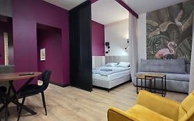 Perfect Stay - 